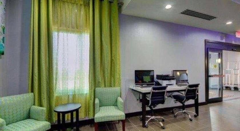 Comfort Inn & Suites Tulsa I-44 West - Rt 66 Oakhurst Εξωτερικό φωτογραφία